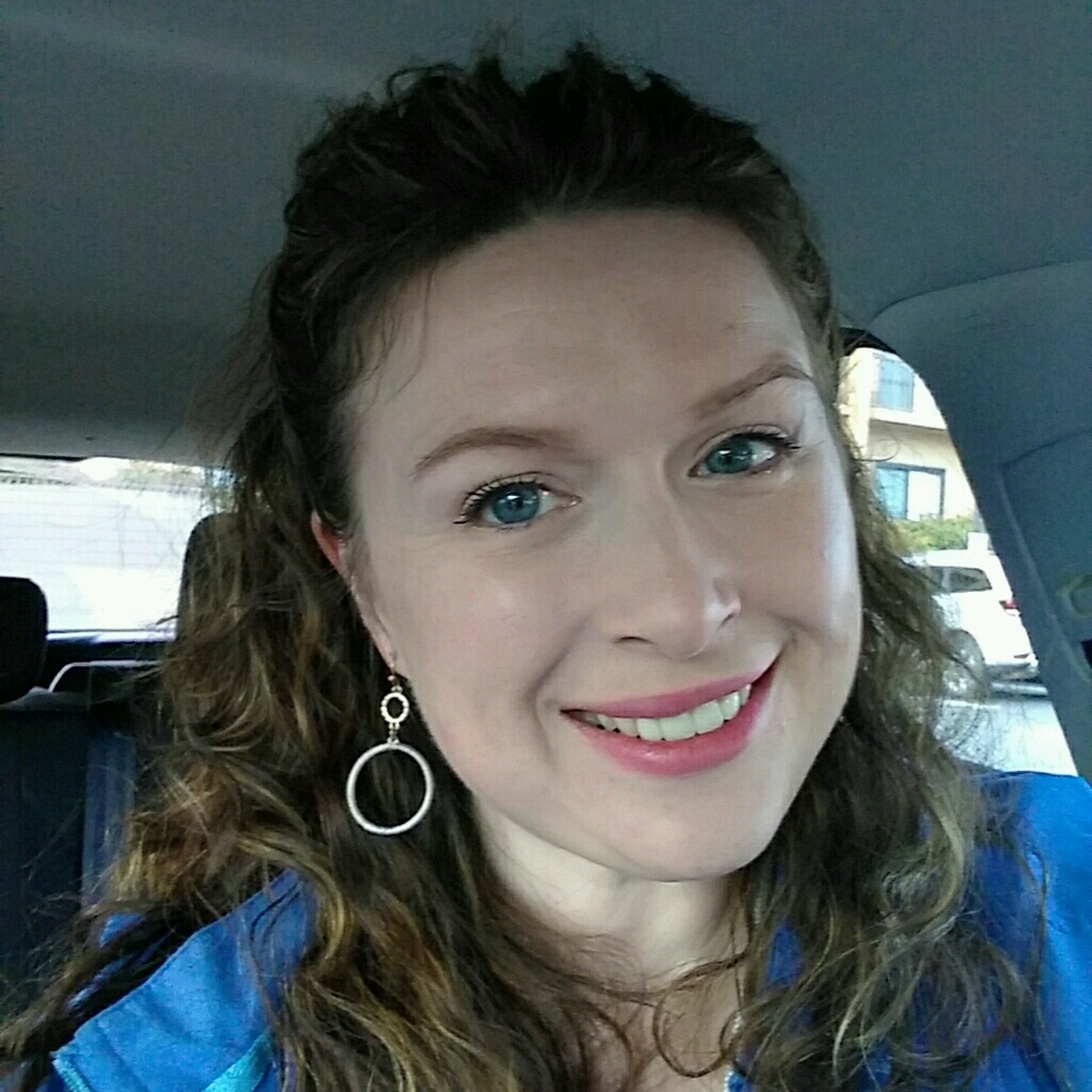 Meet your Posher, Lydia ann